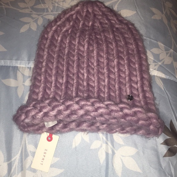 Esprit Accessories - Esprit Knit Beanie Esprit Accessories - Esprit Knit Beanie